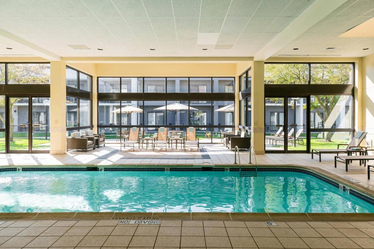 Courtyard By Marriott Chicago Naperville Exterior foto