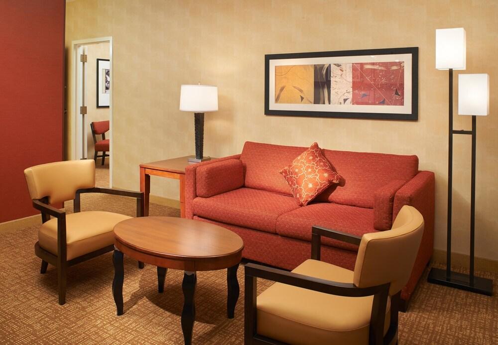 Courtyard By Marriott Chicago Naperville Exterior foto
