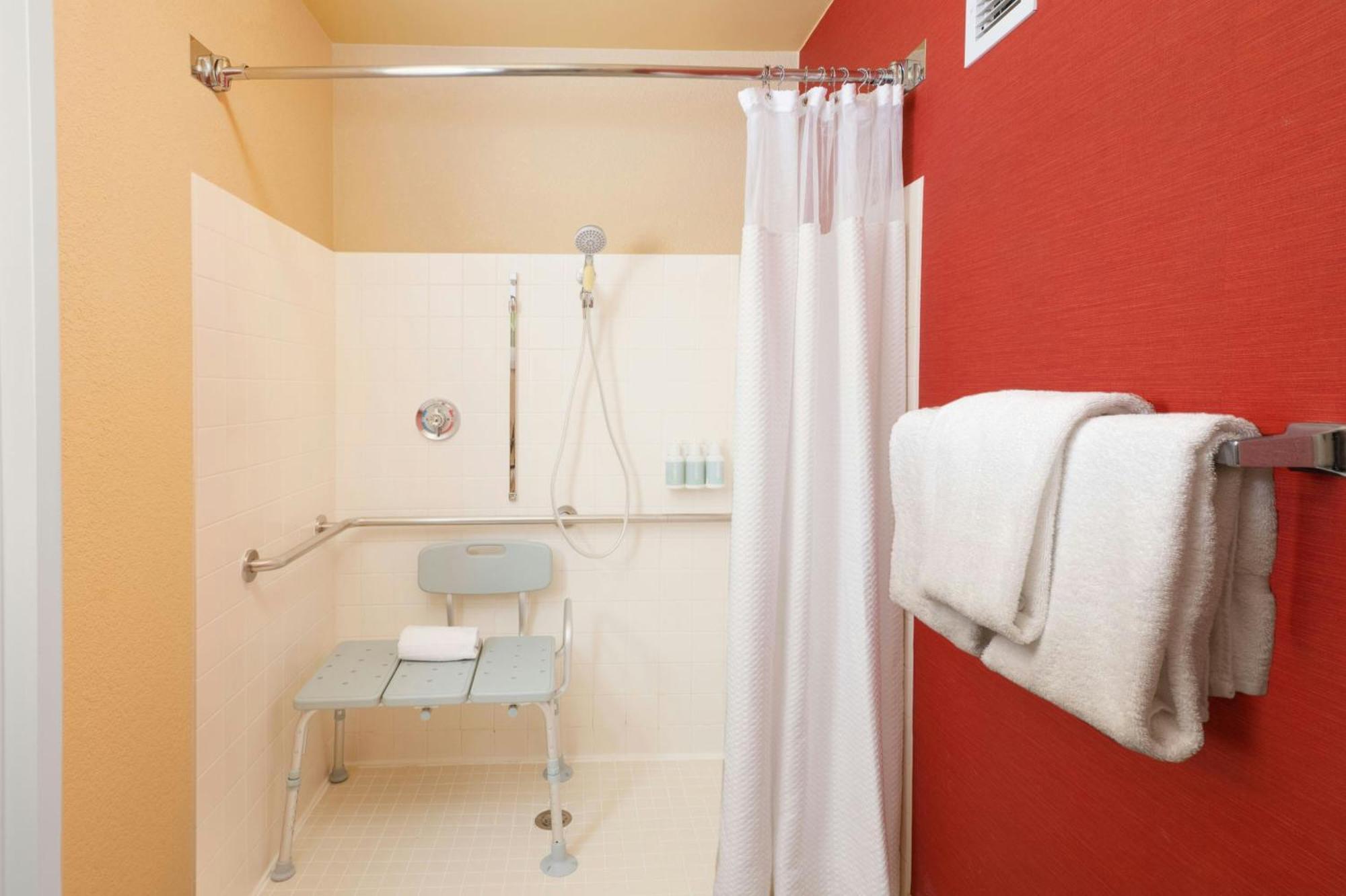 Courtyard By Marriott Chicago Naperville Exterior foto