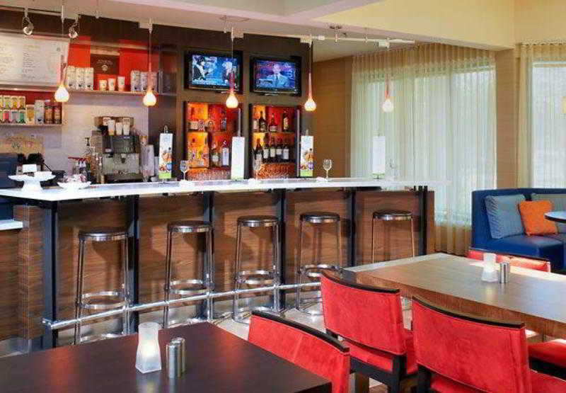 Courtyard By Marriott Chicago Naperville Exterior foto