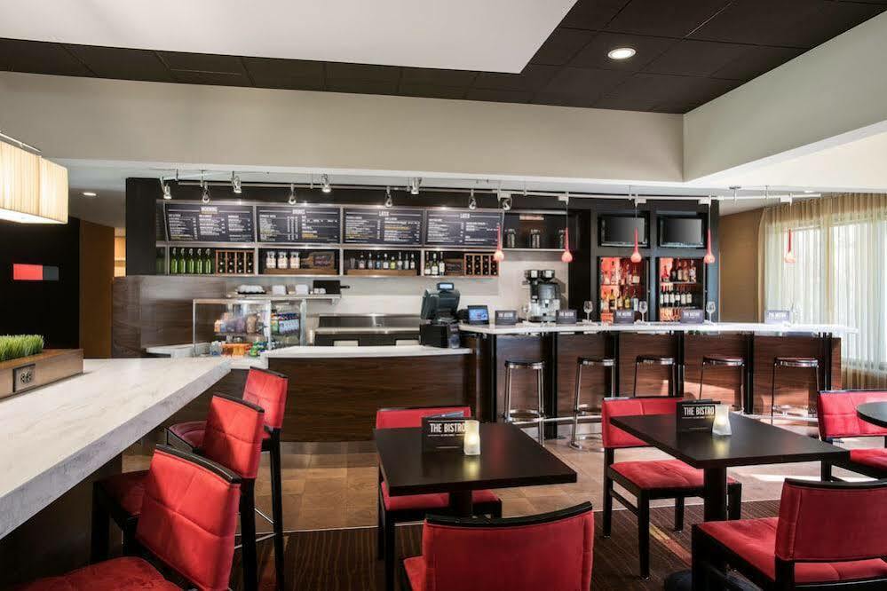 Courtyard By Marriott Chicago Naperville Exterior foto
